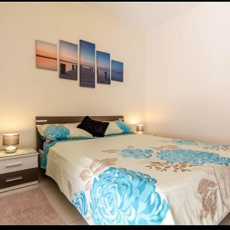 Appartement Seabreeze 03 à San Pawl il-Baħar Extérieur photo